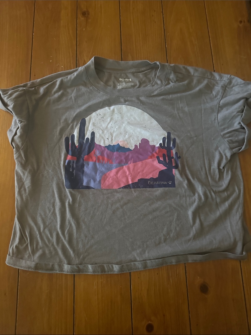 BearPaw crop Graphic Desert Tee with Sunset Print
